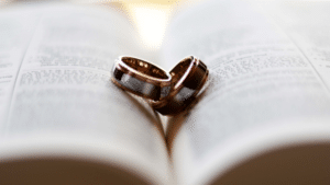 Read more about the article Ako vybrať zásnubný prsteň?